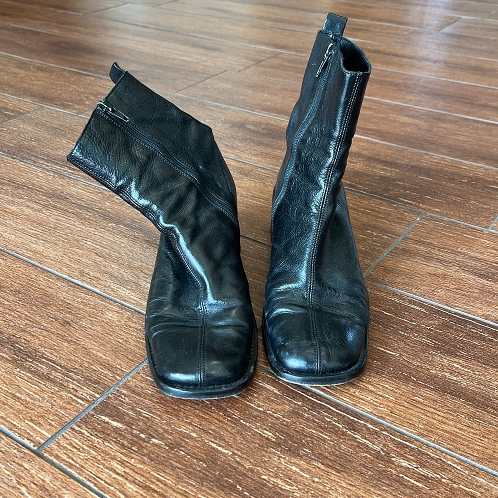Costume National Vintage boots - Picture 2 of 9